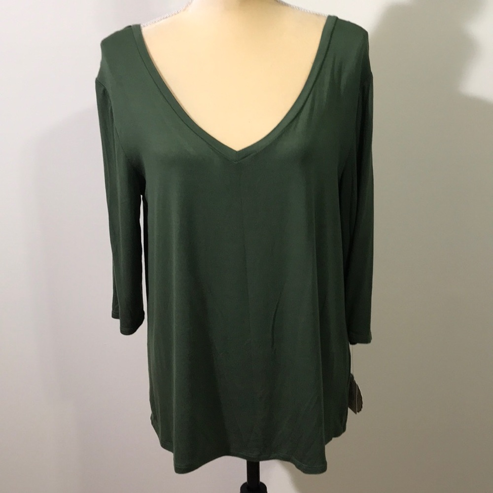 So Rayon Double V Top